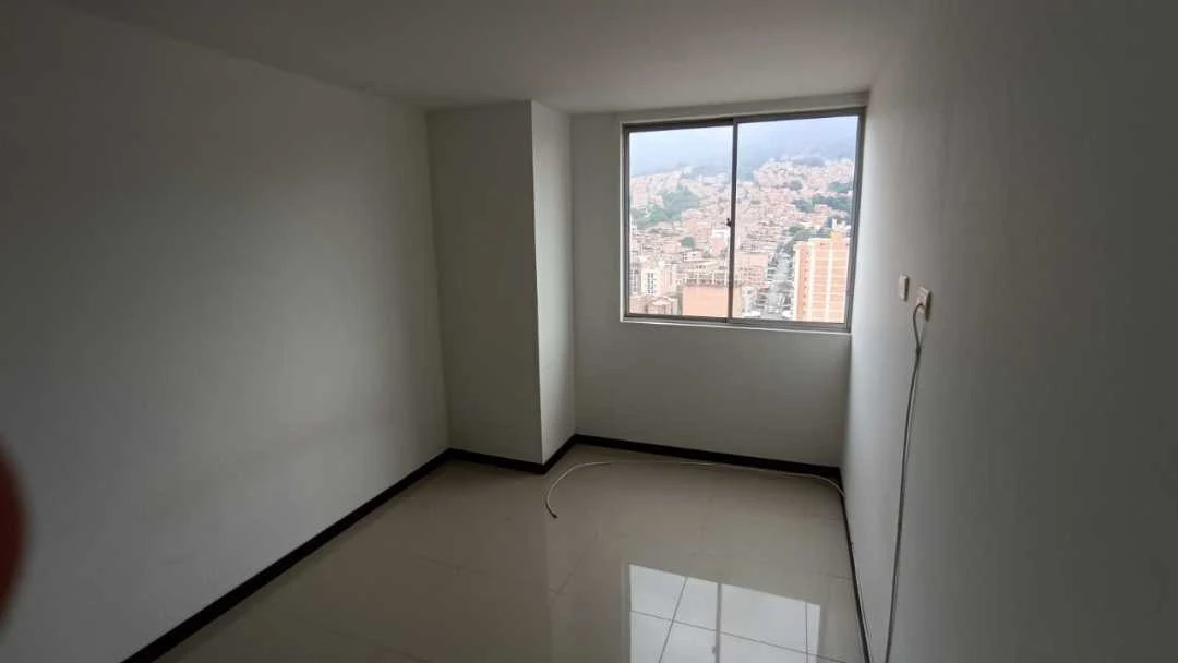 Se Arrienda apartamento en niquia