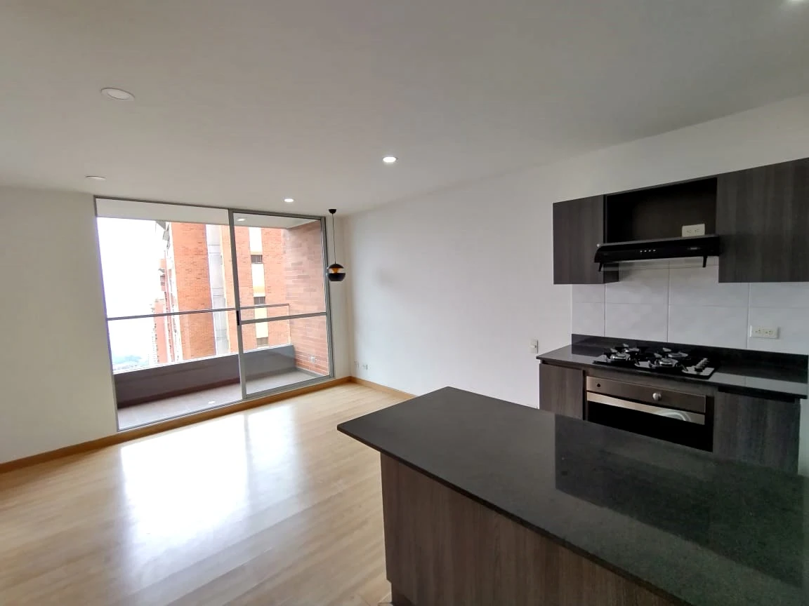 Apartaestudio en arriendo sector Loma de los González 