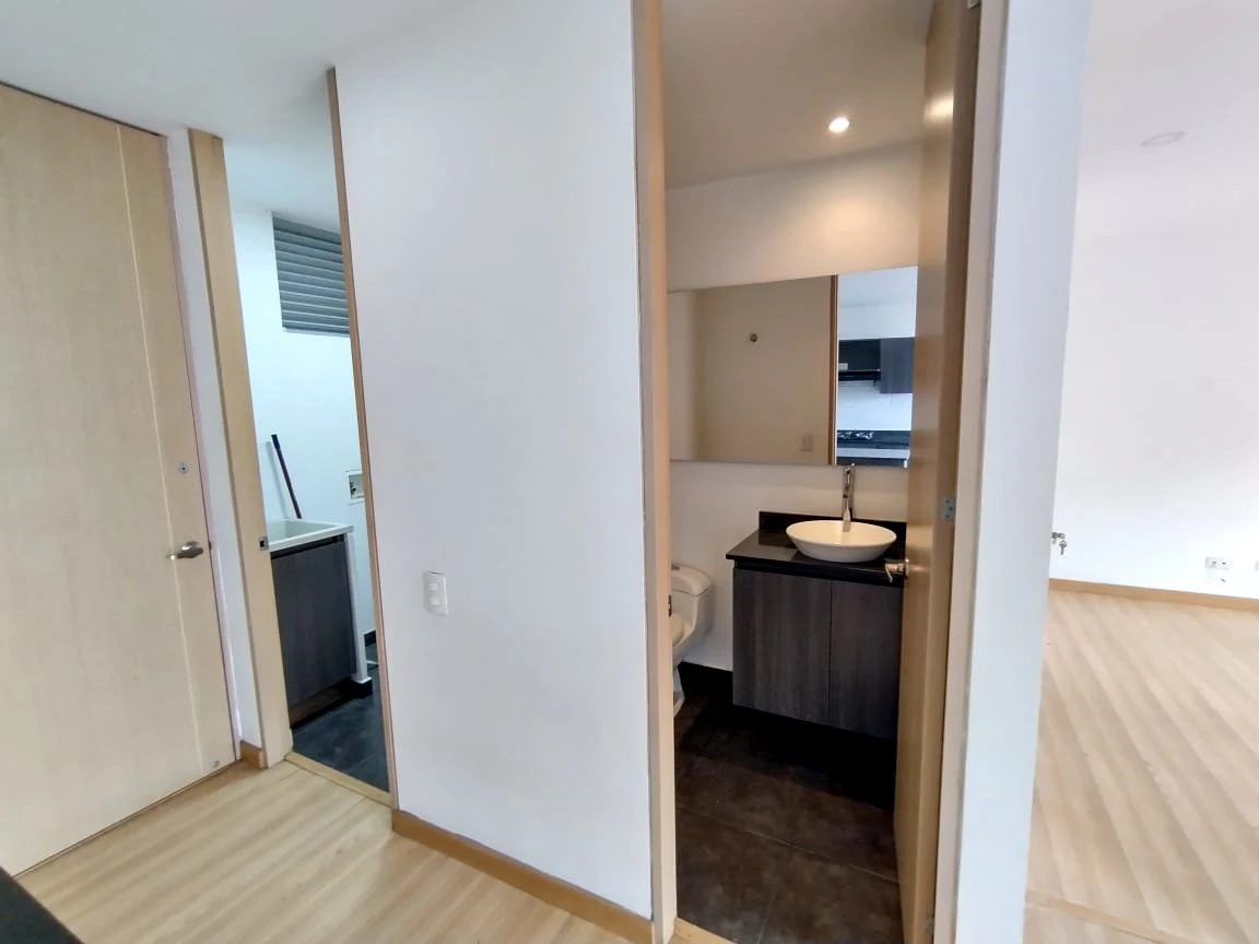 Apartaestudio en arriendo sector Loma de los González 