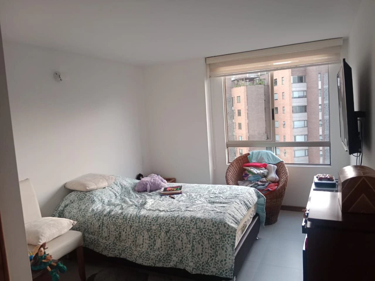 ARRIENDO APARTAMENTO AMOBLADO EN EL POBLADO
