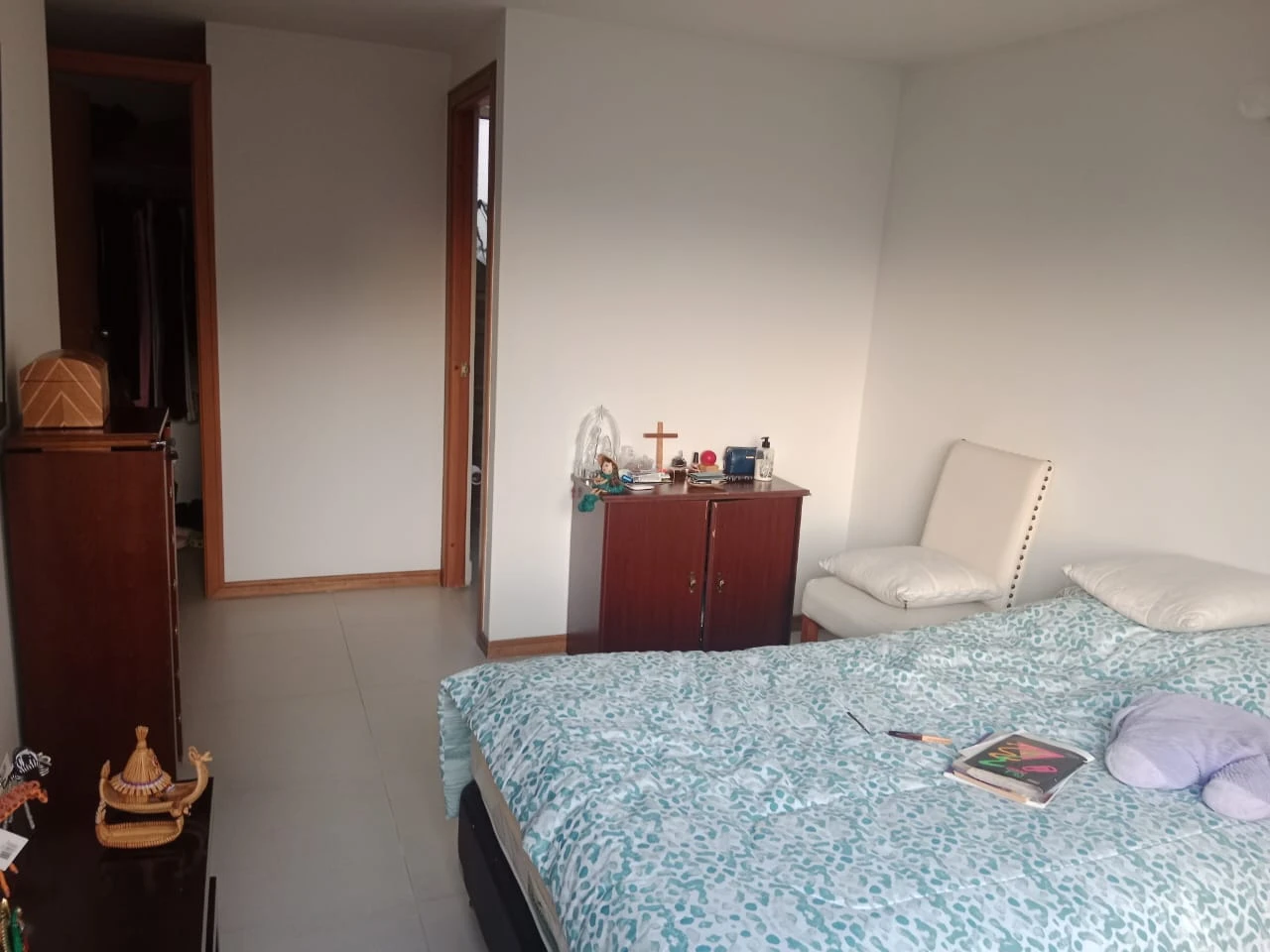 ARRIENDO APARTAMENTO AMOBLADO EN EL POBLADO
