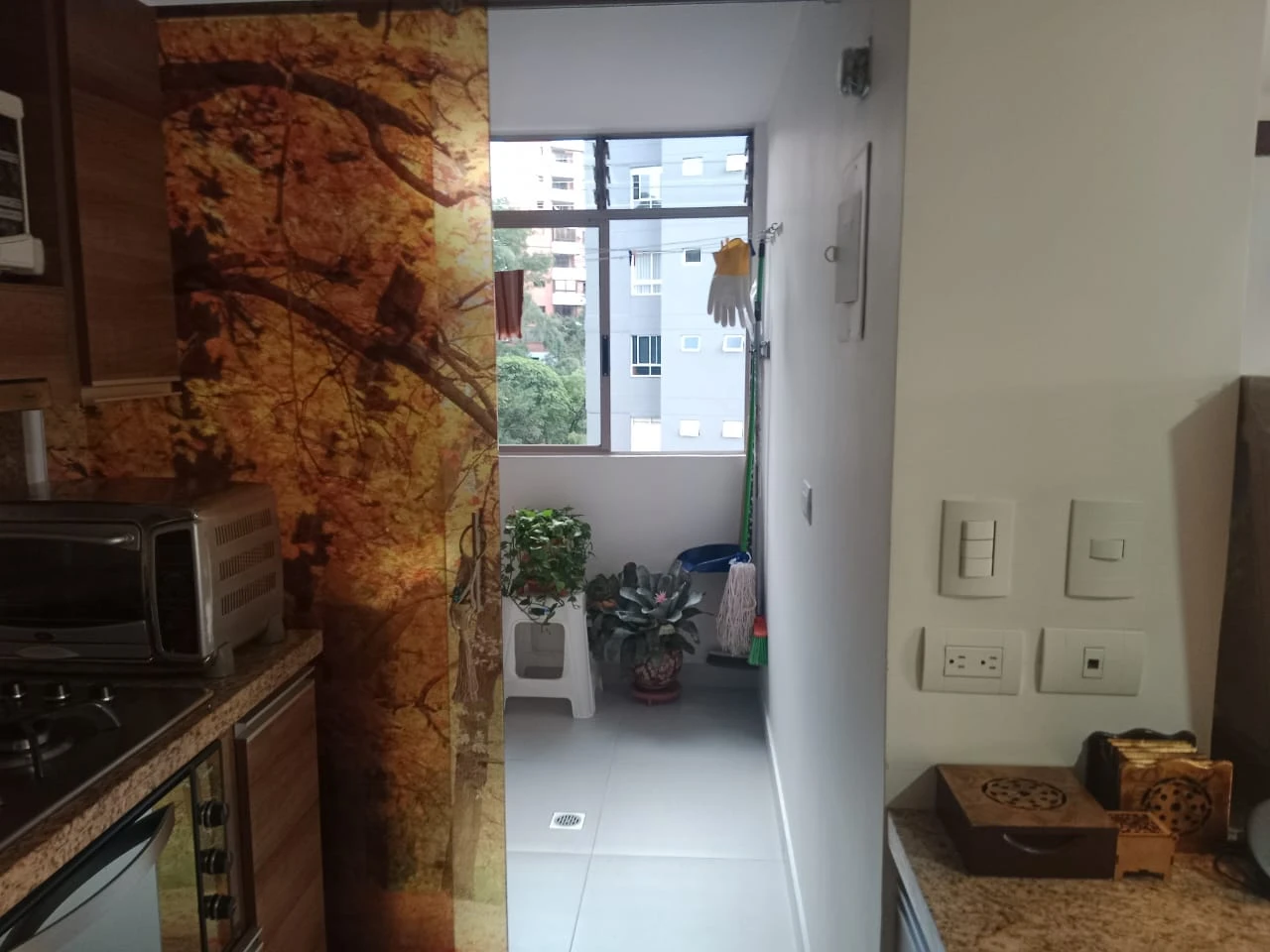 ARRIENDO APARTAMENTO AMOBLADO EN EL POBLADO