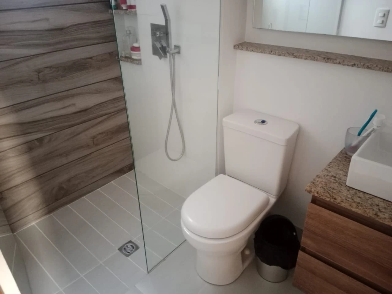 ARRIENDO APARTAMENTO AMOBLADO EN EL POBLADO