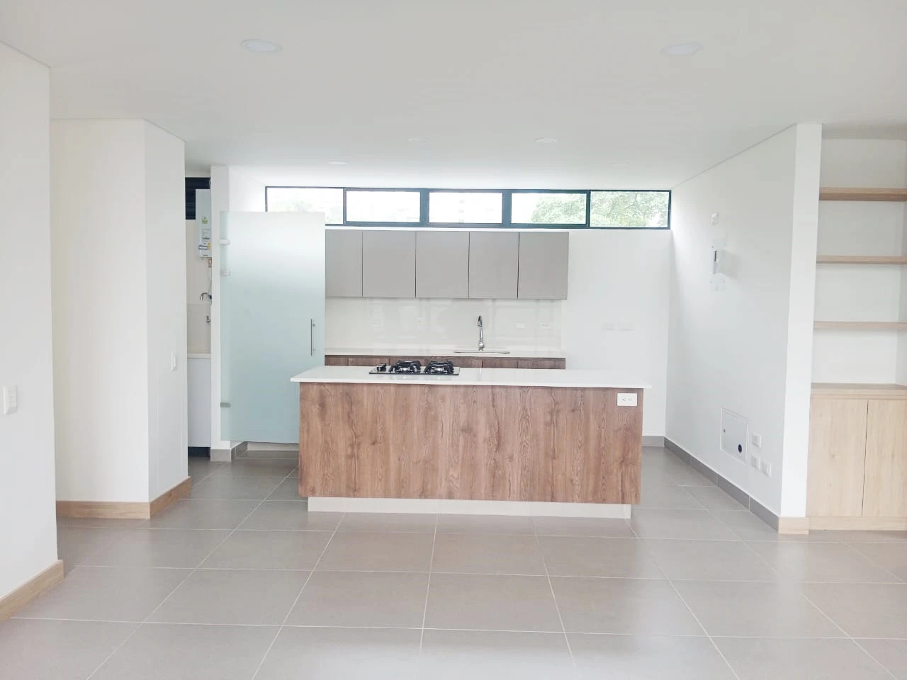 ARRIENDO APARTAMENTO EN EL POBLADO