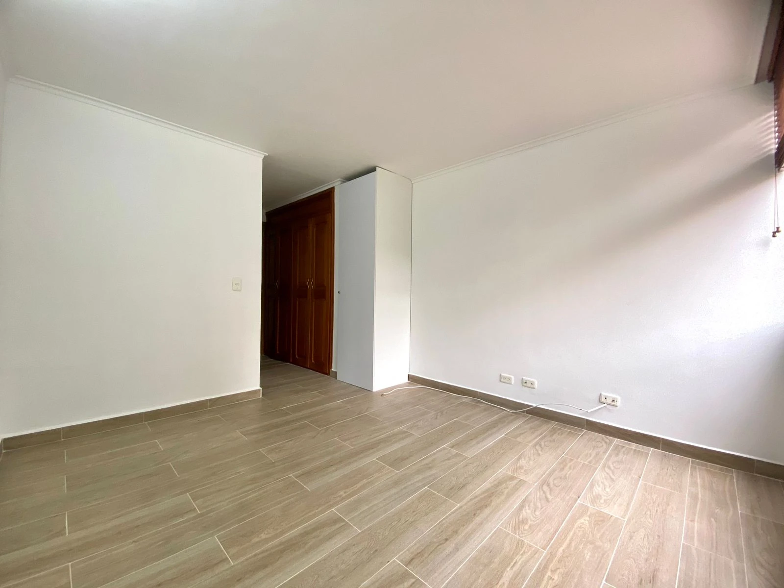 ARRIENDO APARTAMENTO EN EL POBLADO