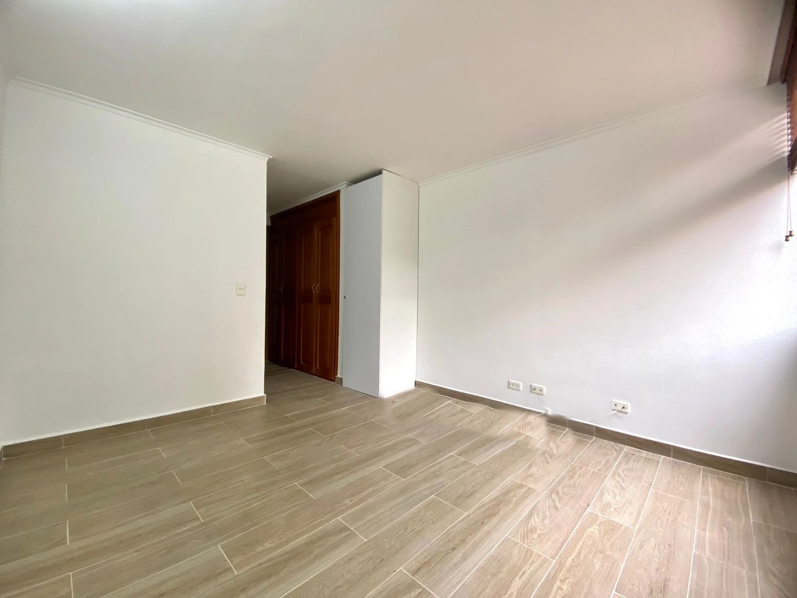 ARRIENDO APARTAMENTO EN EL POBLADO