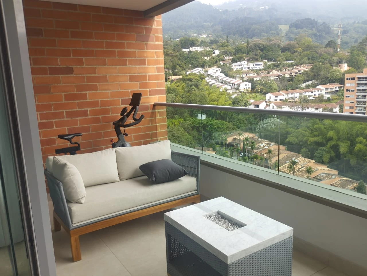 Apartamento en Arriendo Loma loa Mesa