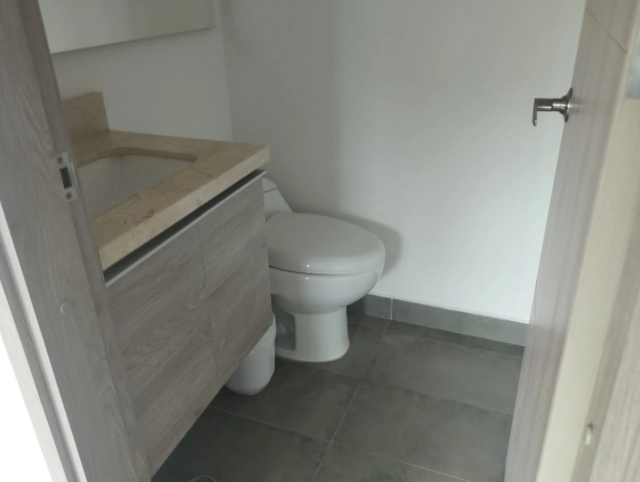 Apartamento en Arriendo Loma loa Mesa