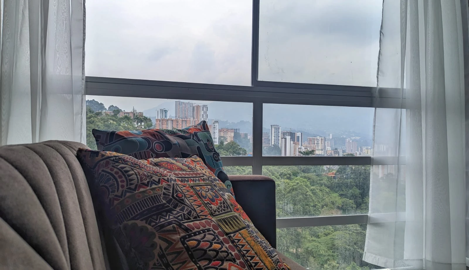 Apartamento Amoblado en las Lomitas Sabaneta