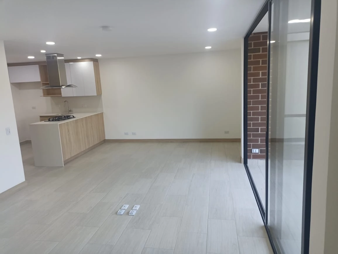 apartamento en arriendo el retiro 