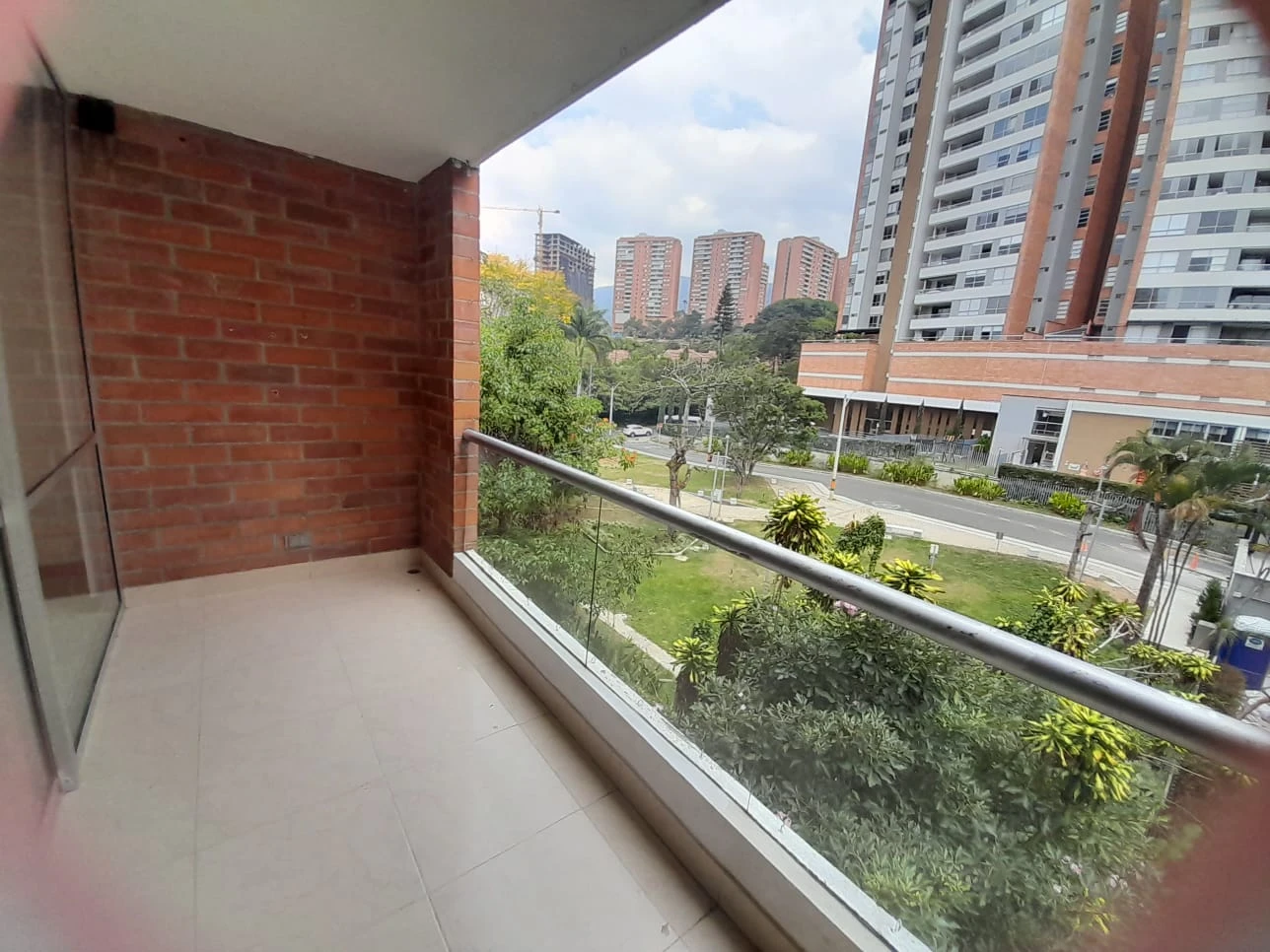 Apartamento en Arriendo Loma de Las Brujas