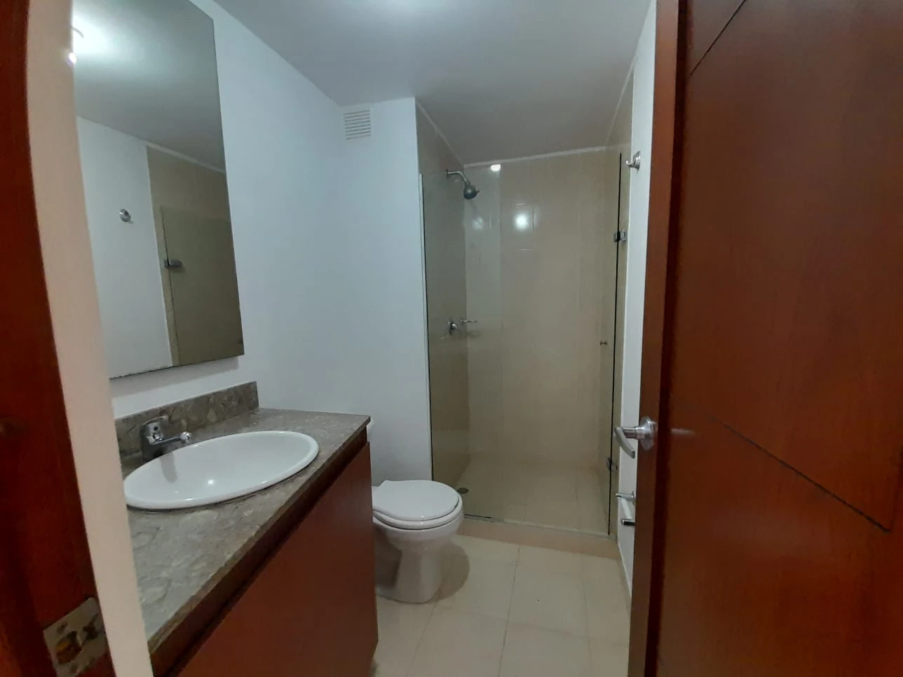 Apartamento en Arriendo Loma de Las Brujas