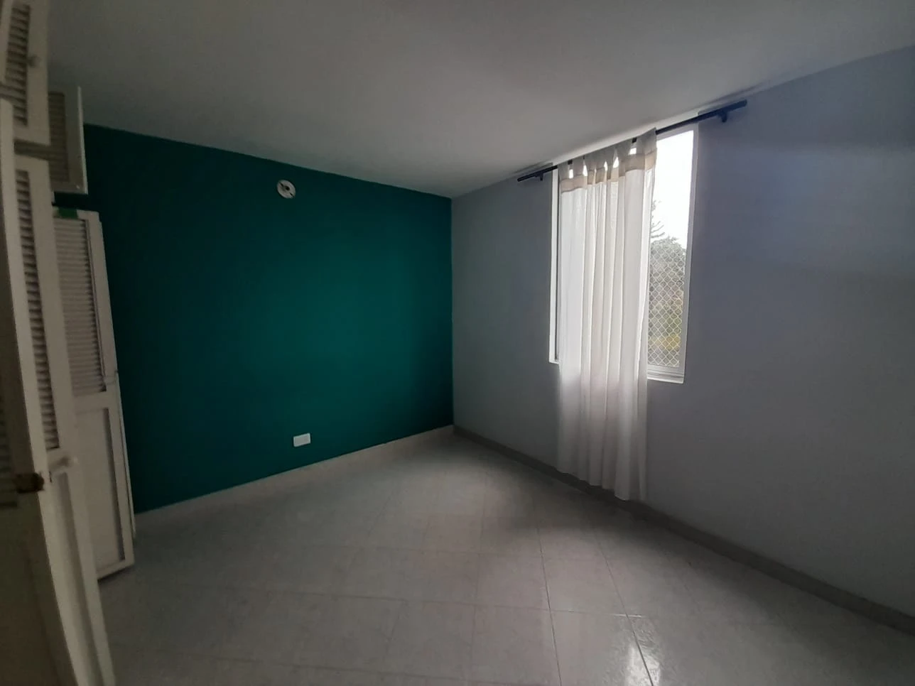 Apartamento en Arriendo en  Robledo Pilarica
