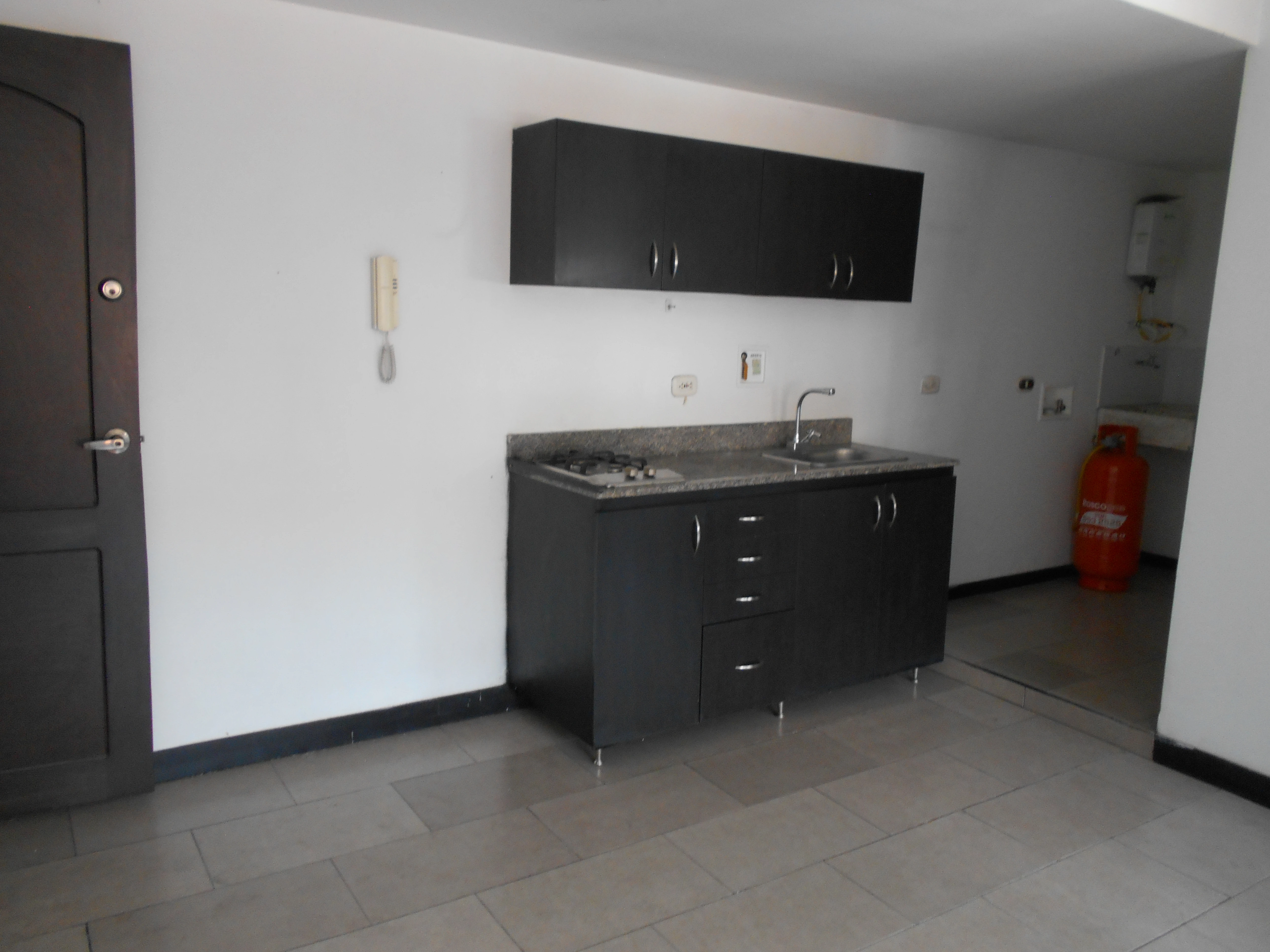 Aparta estudio en Arriendo sector mayorista itagui