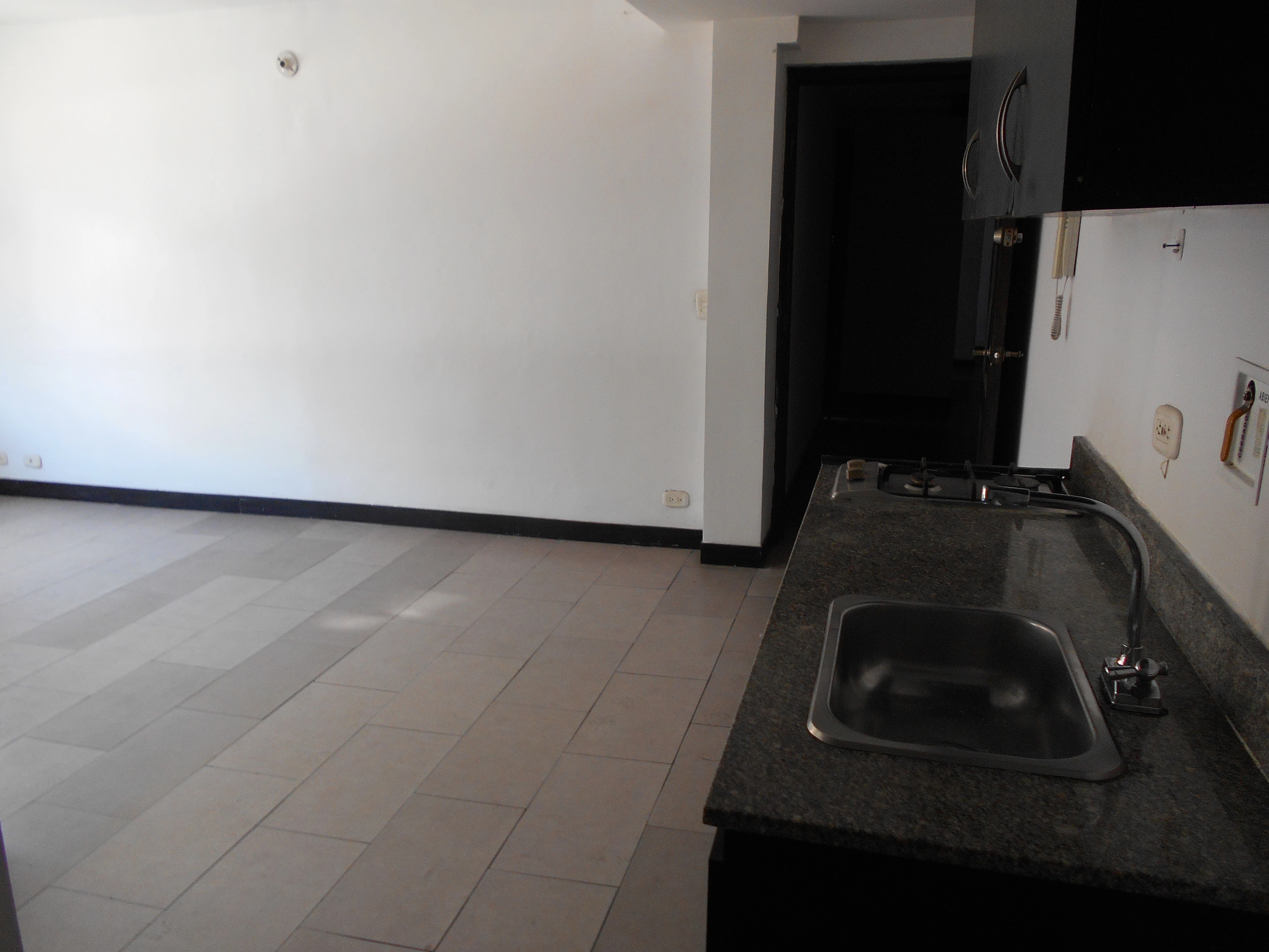 Aparta estudio en Arriendo sector mayorista itagui