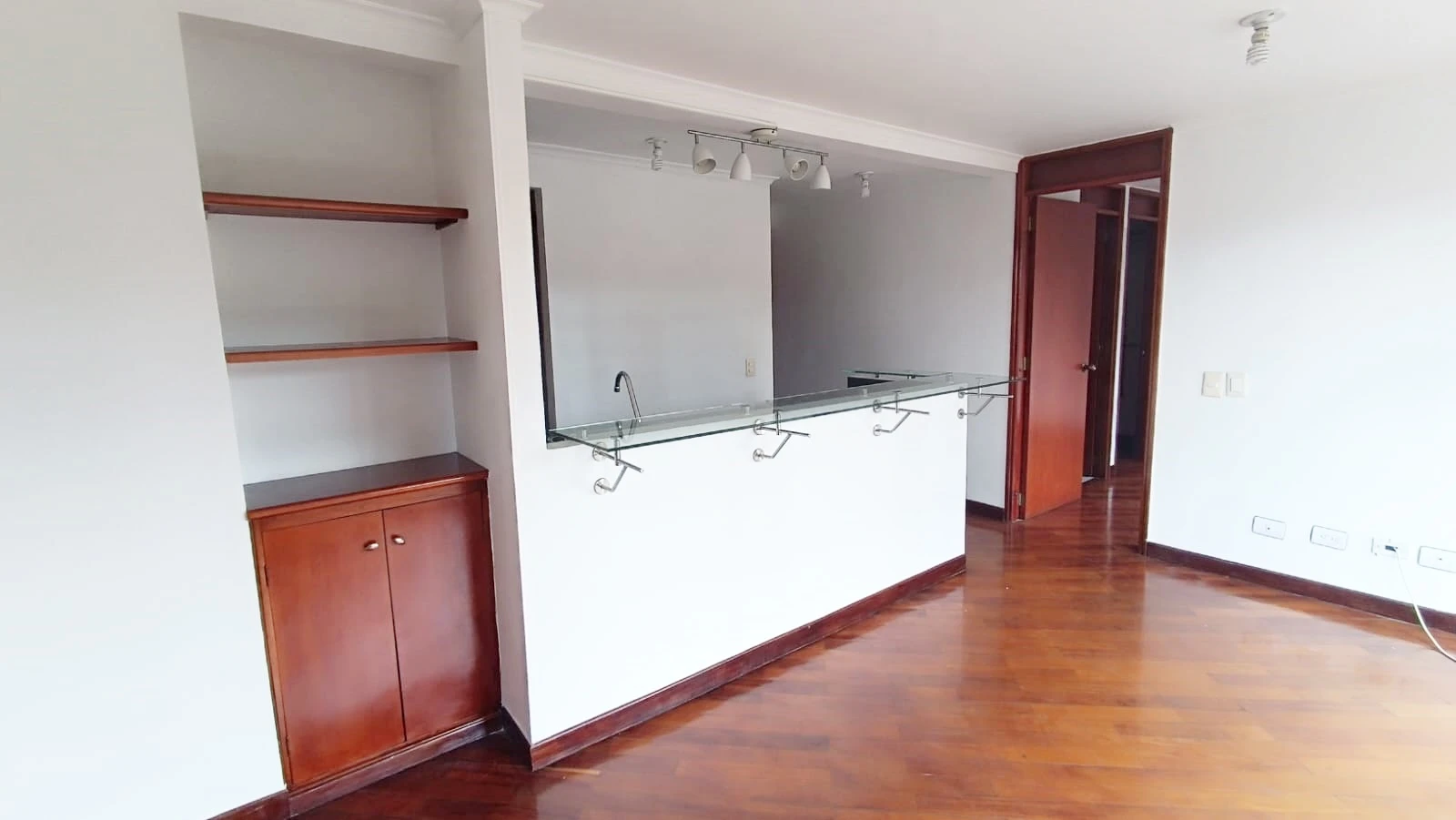 Apartaestudio en Arriendo Las Lomas Medellin