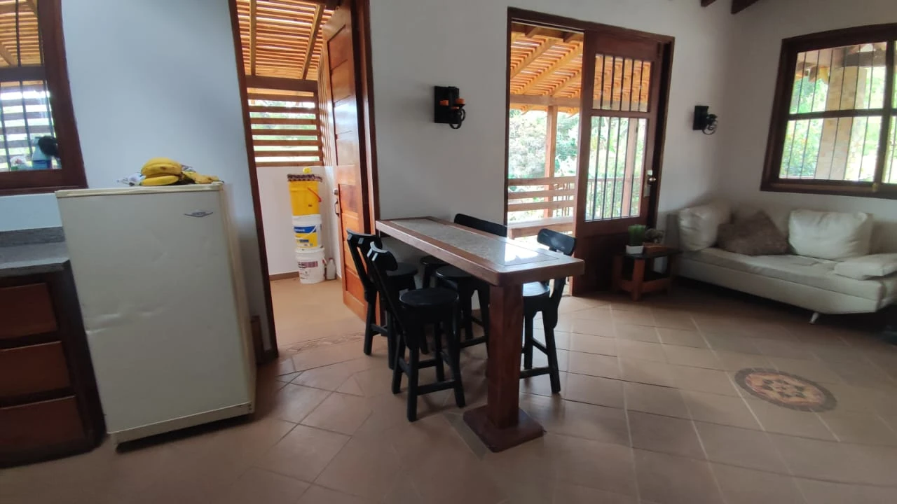CASA LOTE EN ARRIENDO, AMOBLADA EN EL  PEÑOL 