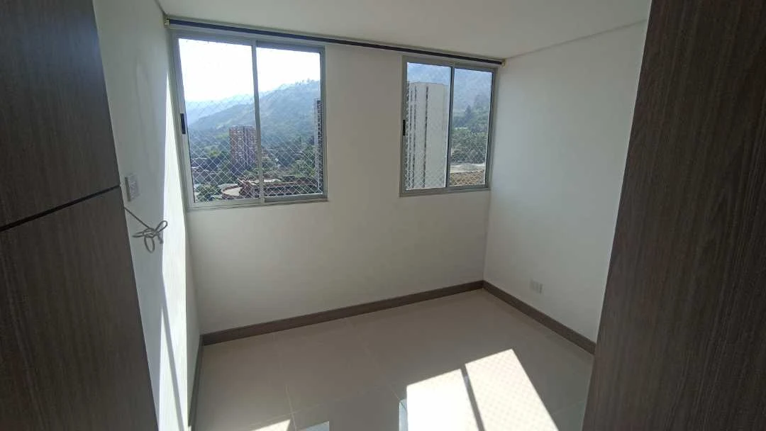 Se Arrienda apartamento en sector Machado unidad cerrada