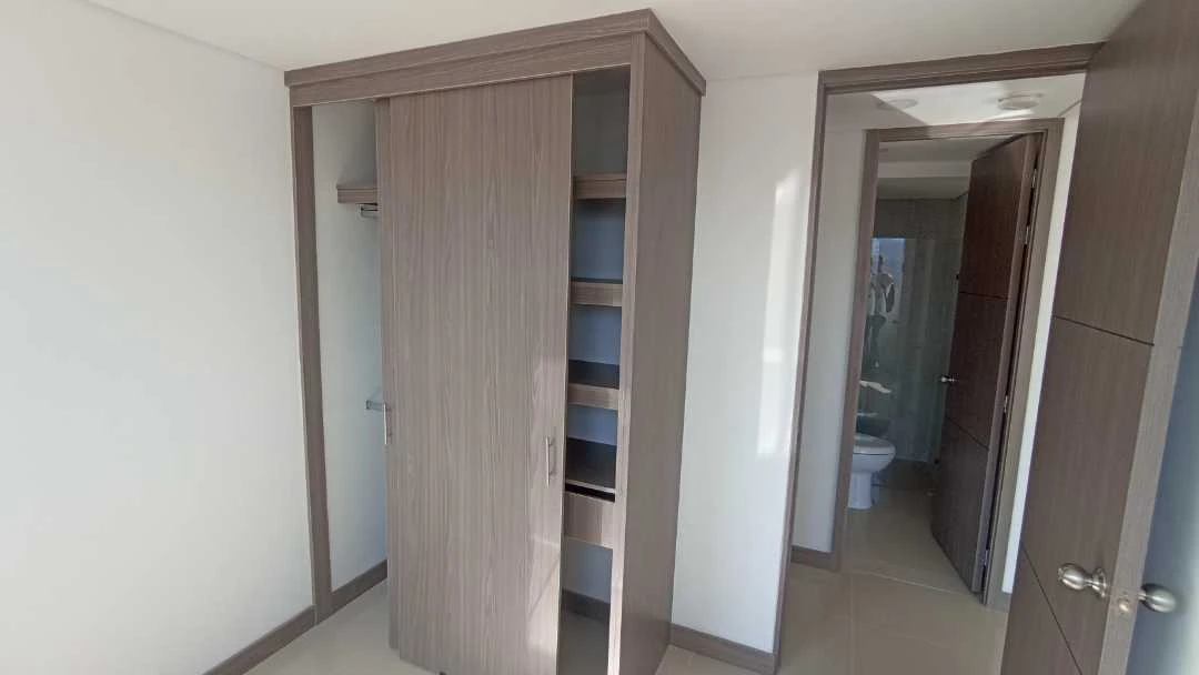 Se Arrienda apartamento en sector Machado unidad cerrada