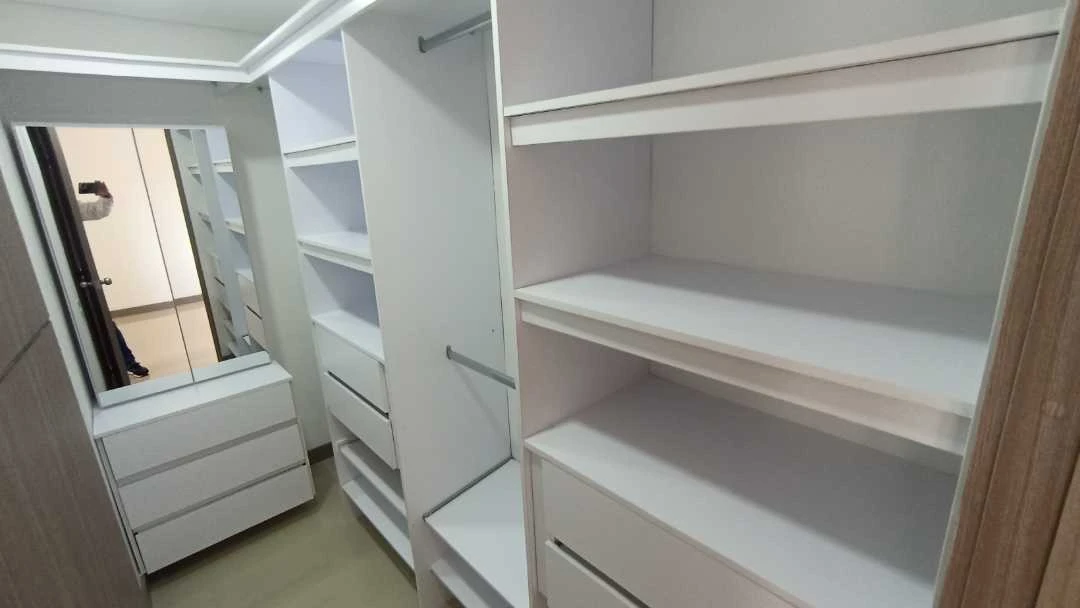 Se Arrienda apartamento en sector Machado unidad cerrada