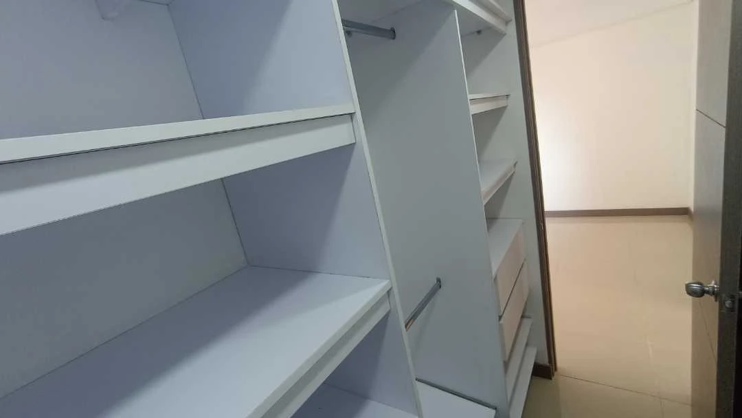Se Arrienda apartamento en sector Machado unidad cerrada