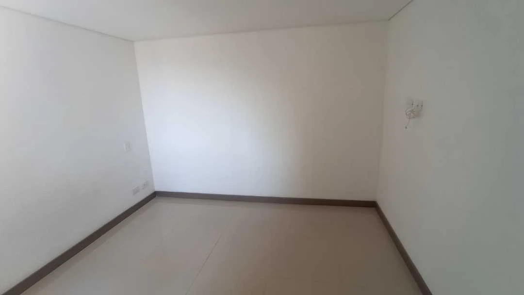 Se Arrienda apartamento en sector Machado unidad cerrada