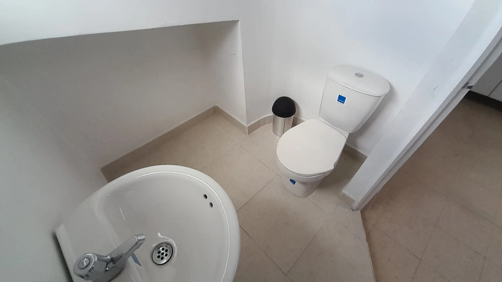 Oficina En Arriendo Envigado  Sector  la Magnolia