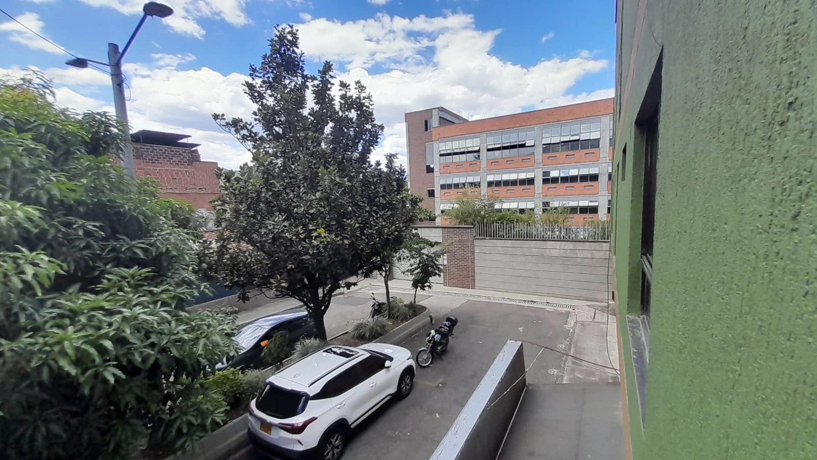 Oficina En Arriendo Envigado  Sector  la Magnolia