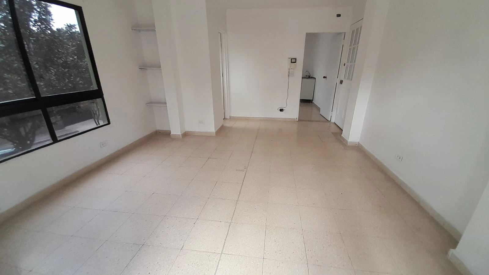 Oficina En Arriendo Envigado  Sector  la Magnolia