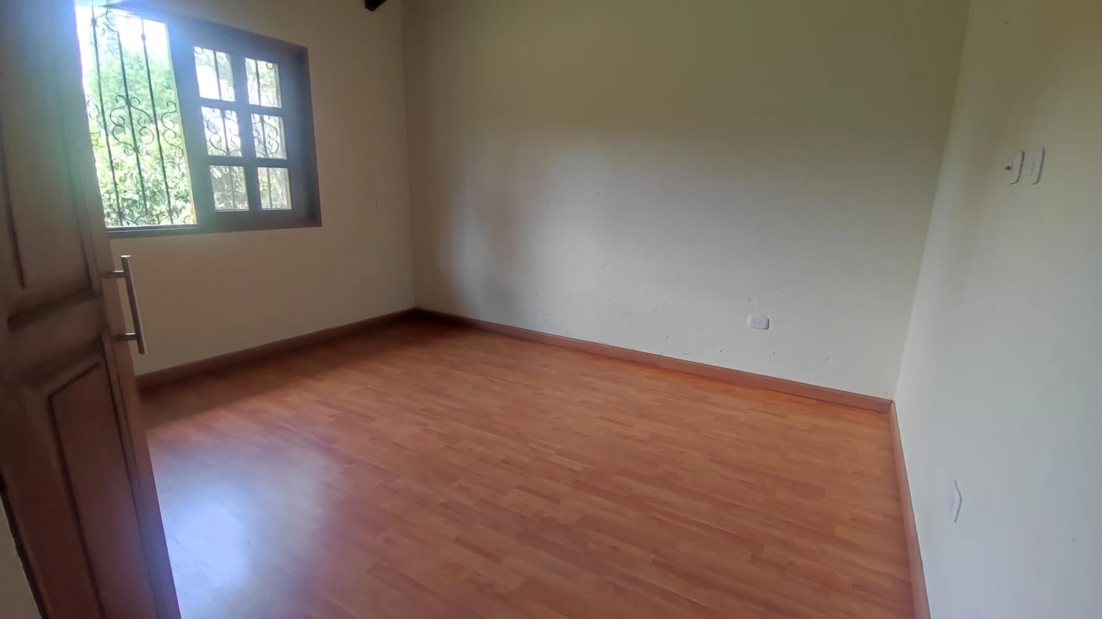 CASA LOTE EN ARRIENDO EN ELCARMEN DE VIBORAL - VEREDA CANADA