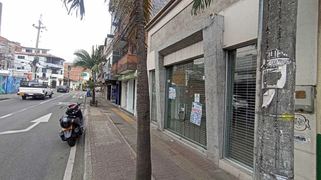Se Arrienda local cerca ala clínica Antioquia y al parque bello