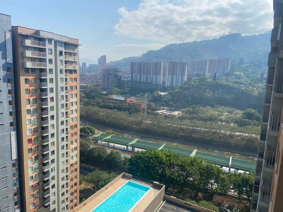 Apartamento en arriendo sector Madera