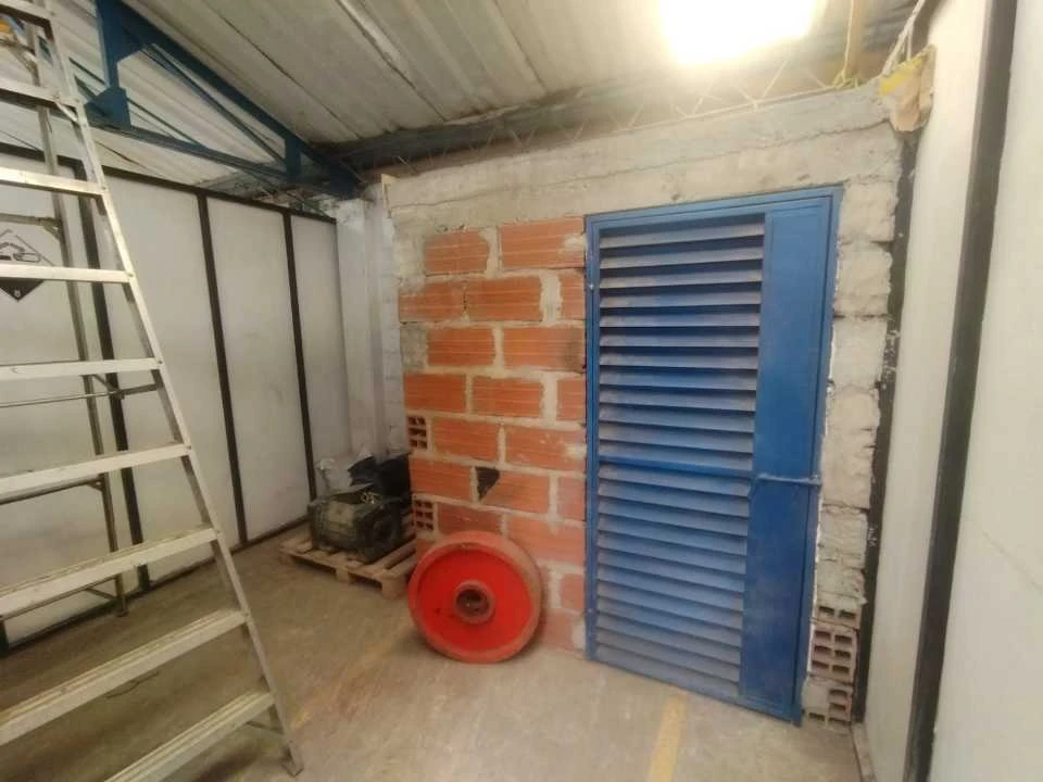Bodega en Arriendo hatillo Barbosa