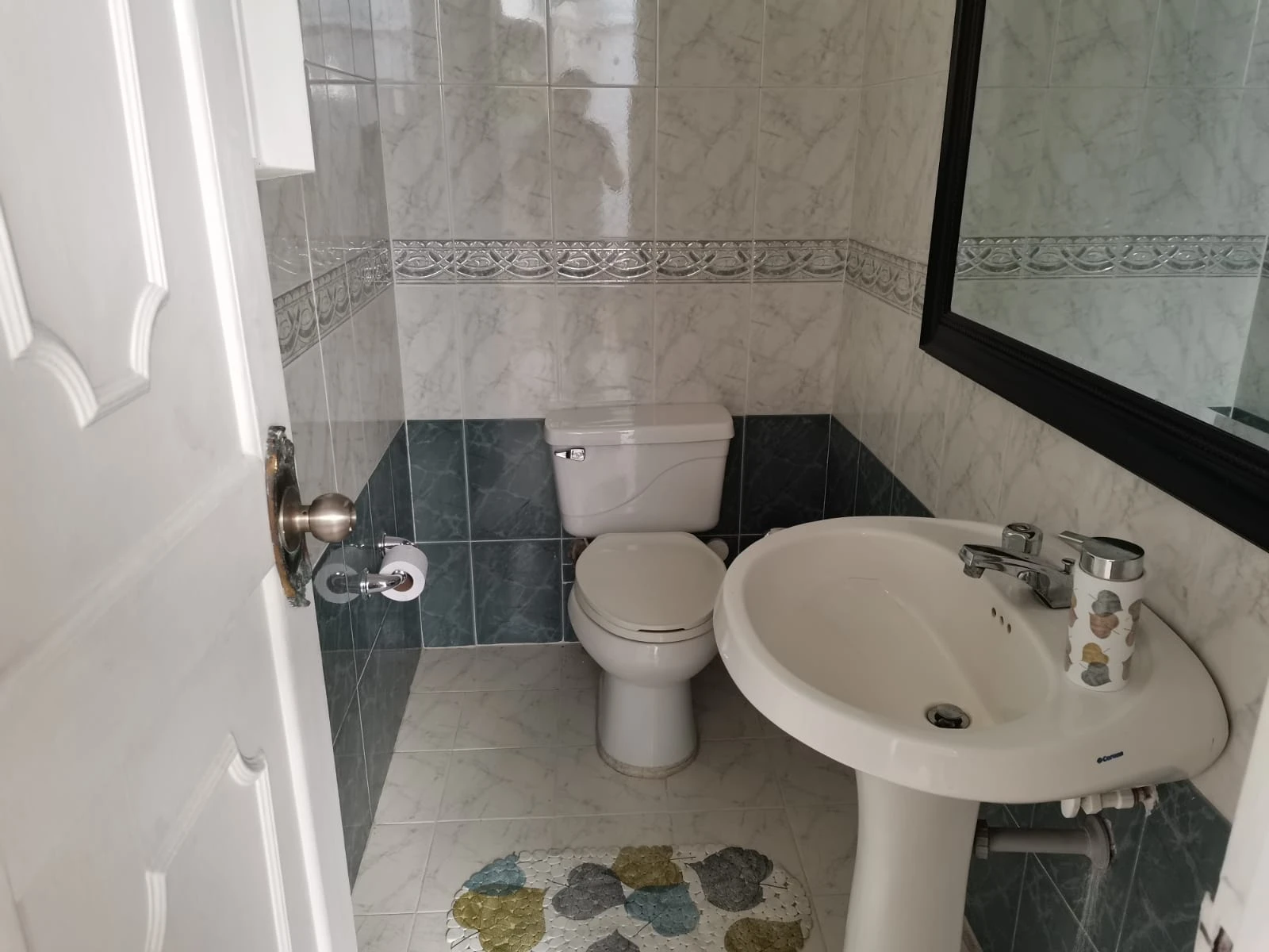 Casa en arriendo sector Laureles