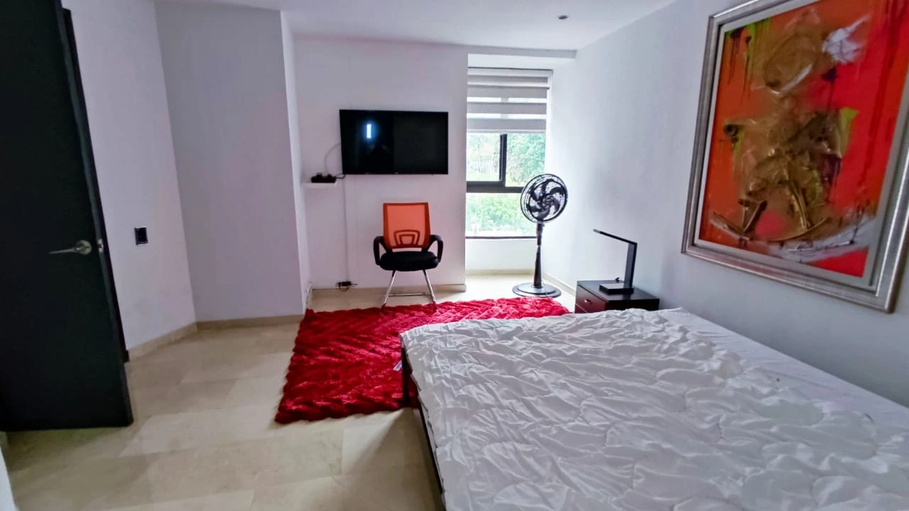 apartamento amoblado en arriendo sector Tesoro transversal Superior