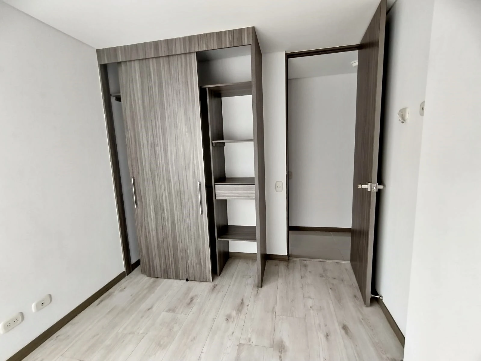 Apartamento en arriendo sector Ditaires