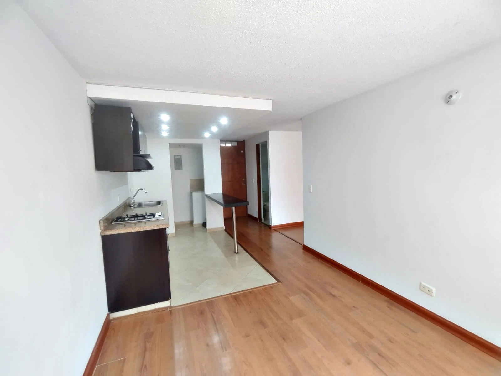 Apartamento en arriendo sector la Candelaria
