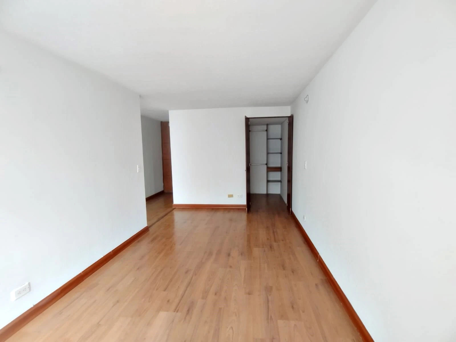 Apartamento en arriendo sector la Candelaria