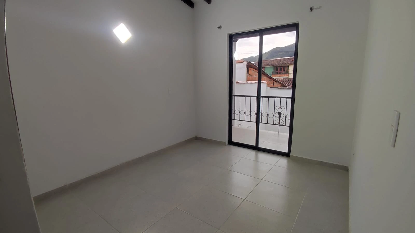 Casa en arriendo en la Ceja- Pinar del río 
