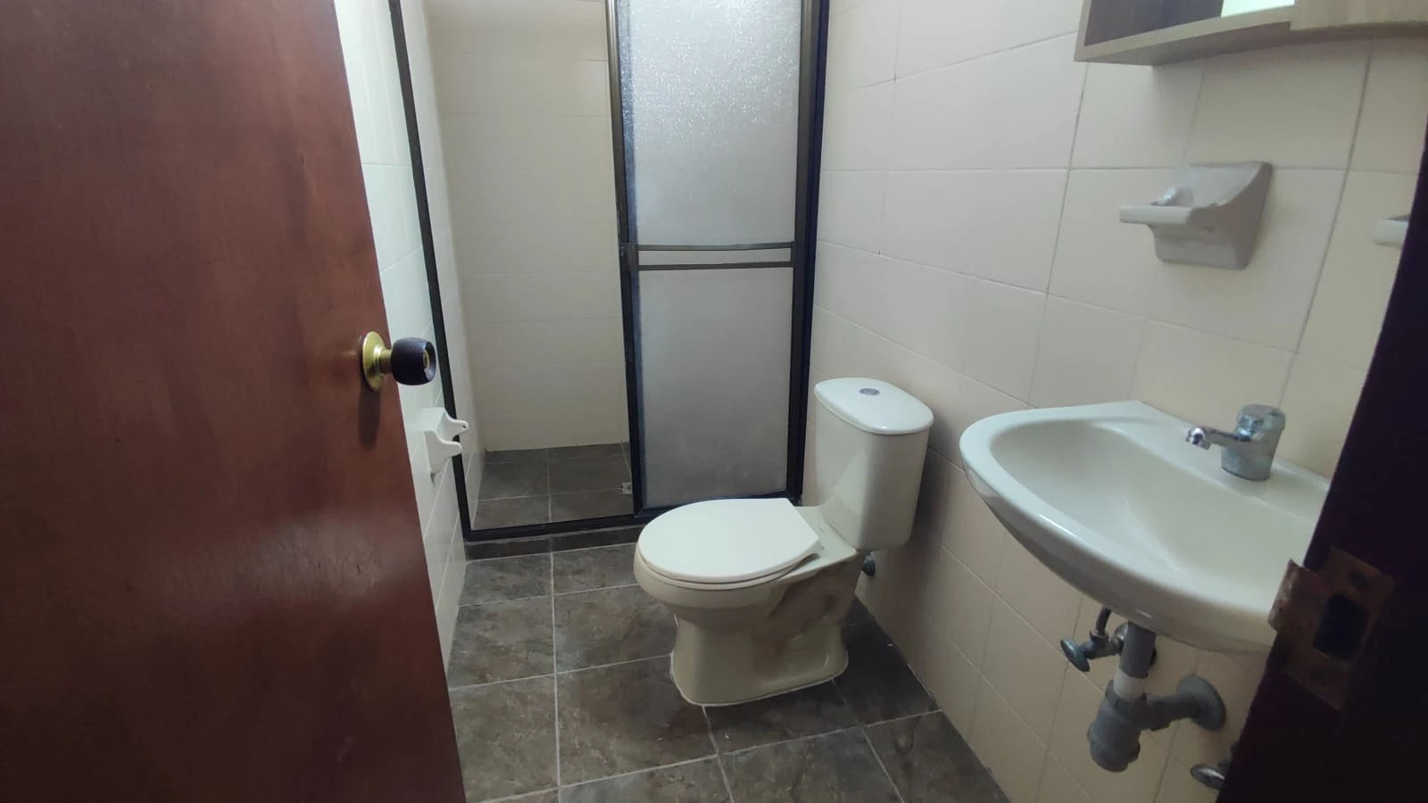 Casa en arriendo en la Ceja- Pinar del río 