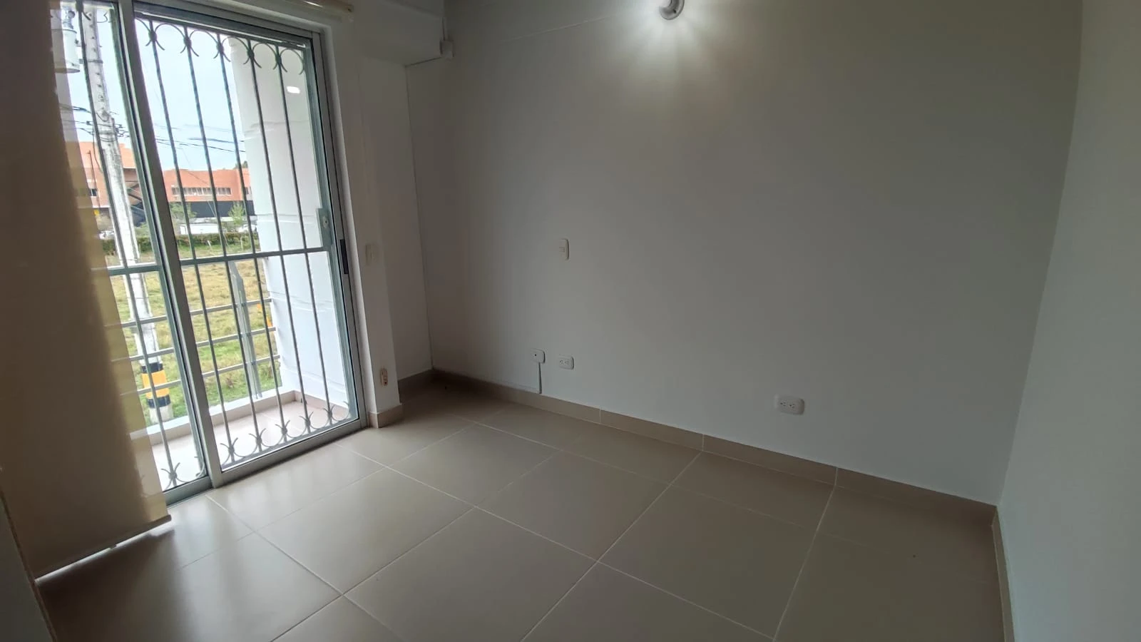 Casa en arriendo en La Ceja- Jardines del campo 