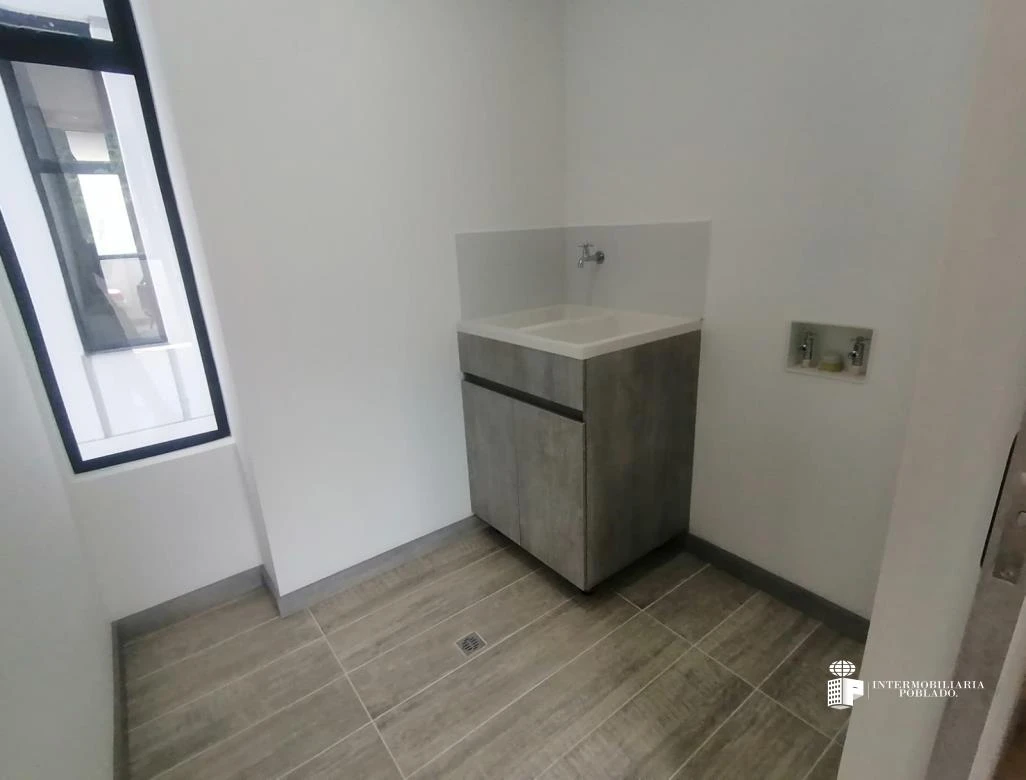 Apartamento en Venta Loma Los Mesa Envigado
