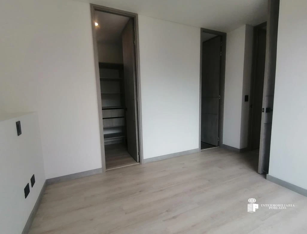 Apartamento en Venta Loma Los Mesa Envigado
