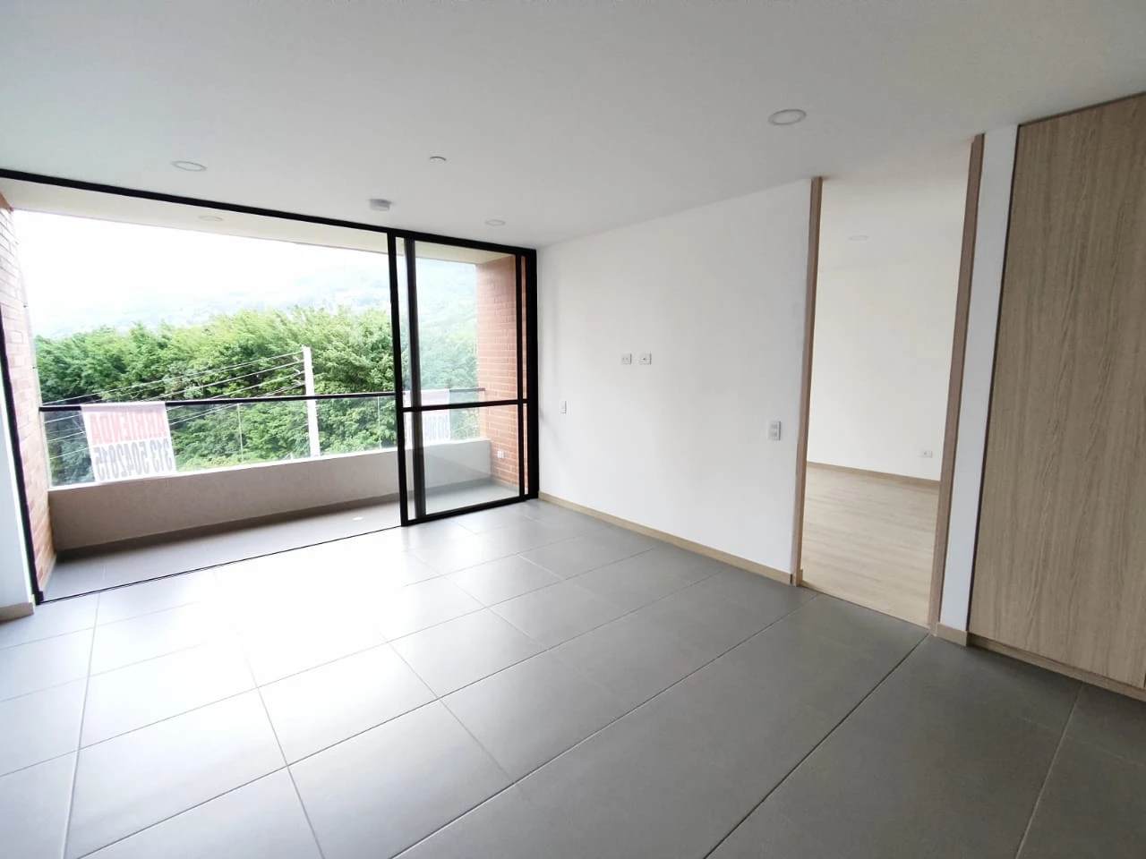 apartaestudio en arriendo sector loma del escobero