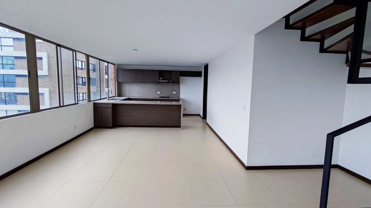 apartamento en arriendo sector superior padre marianito