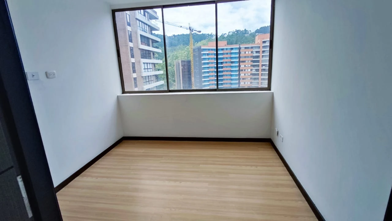 apartamento en arriendo sector superior padre marianito