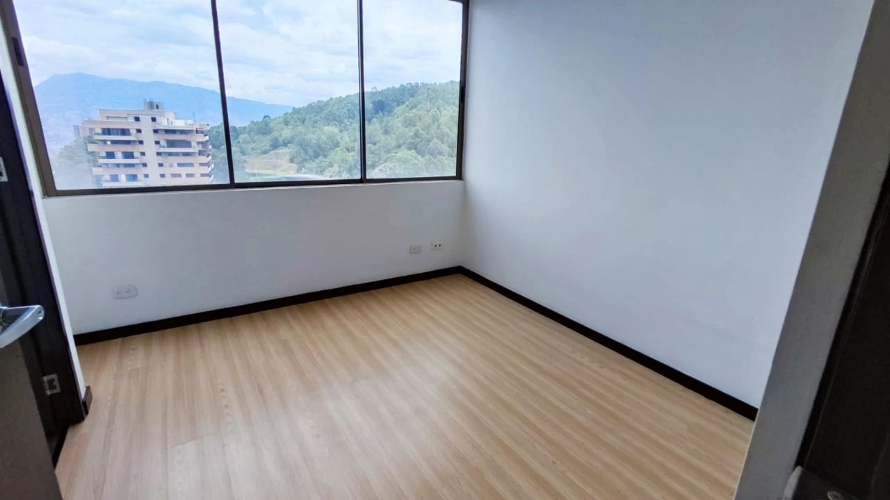 apartamento en arriendo sector superior padre marianito