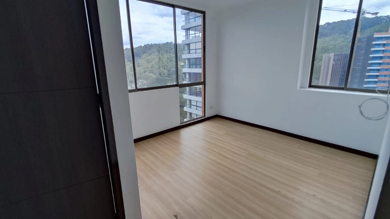 apartamento en arriendo sector superior padre marianito