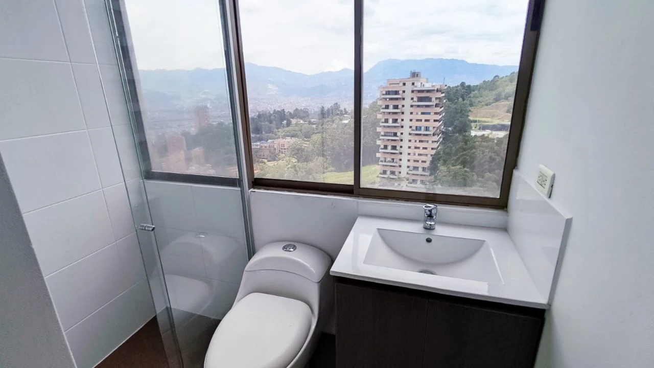 apartamento en arriendo sector superior padre marianito