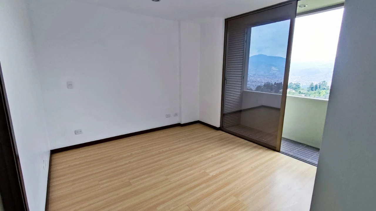 apartamento en arriendo sector superior padre marianito